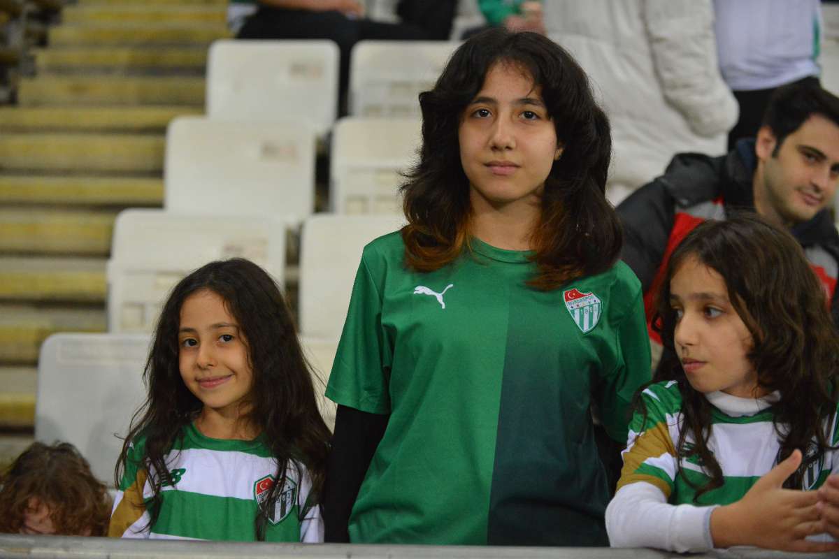 (FOTO GALERİ) Bursaspor-Menemen FK Taraftar Fotoğrafları-3