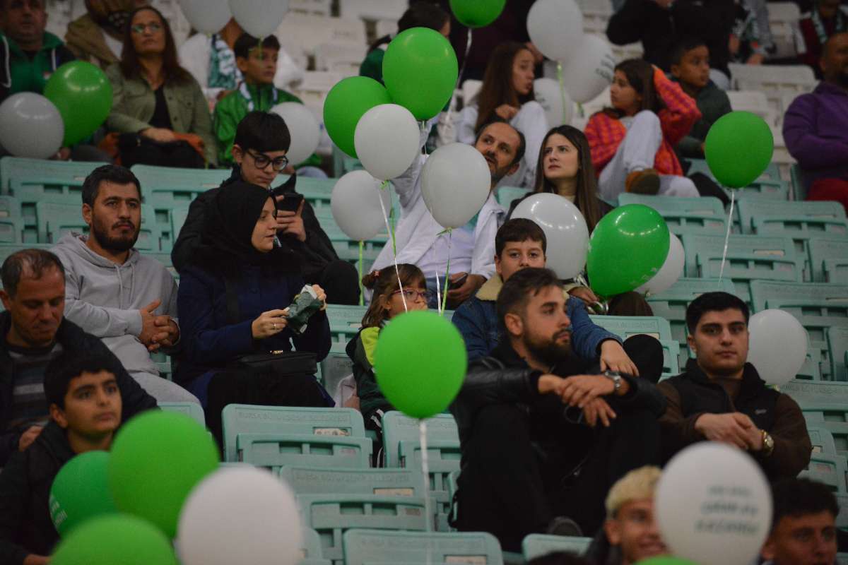 (FOTO GALERİ) Bursaspor-Menemen FK Taraftar Fotoğrafları-3