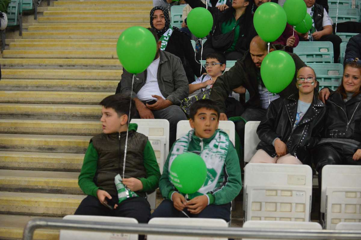 (FOTO GALERİ) Bursaspor-Menemen FK Taraftar Fotoğrafları-3