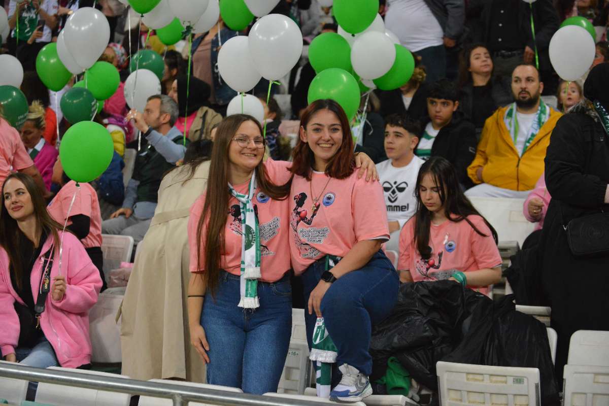 (FOTO GALERİ) Bursaspor-Menemen FK Taraftar Fotoğrafları-3