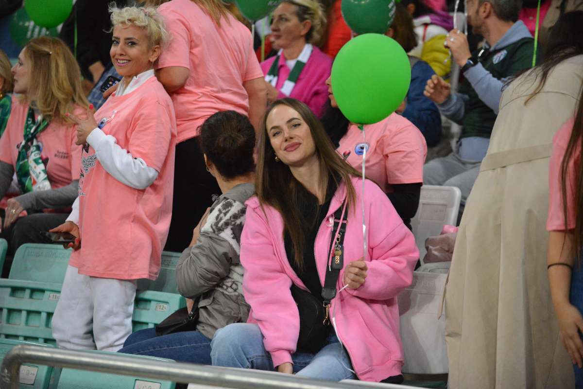 (FOTO GALERİ) Bursaspor-Menemen FK Taraftar Fotoğrafları-3