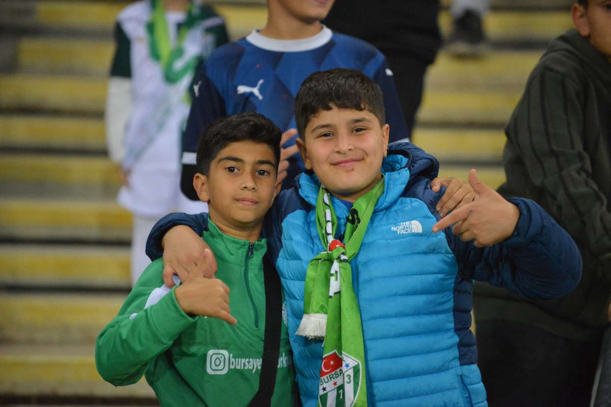 (FOTO GALERİ) Bursaspor-Menemen FK Taraftar Fotoğrafları-3