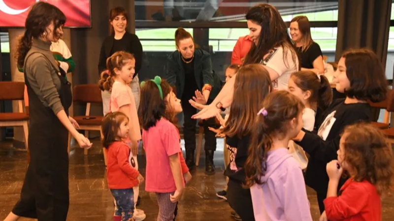Bursa Osmangazi’de Dünya Kız Çocukları Günü anlamlı etkinliklerle kutlandı