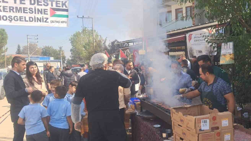 Bursa’nın Çeltik Mahallesinden Gazze’ye destek