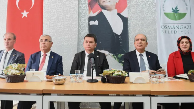 Bursa Osmangazi’de hizmet sahada şekilleniyor
