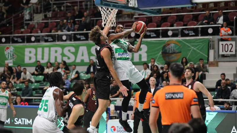 Bursaspor Basketbol evinde rahat kazandı