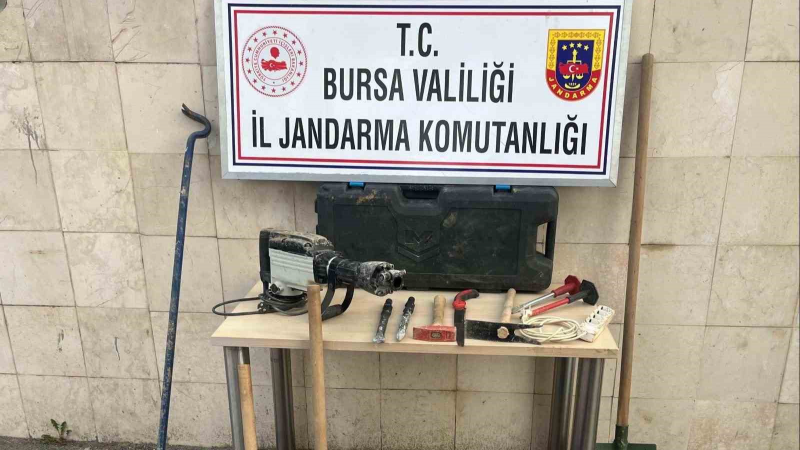 Definecilere suçüstü