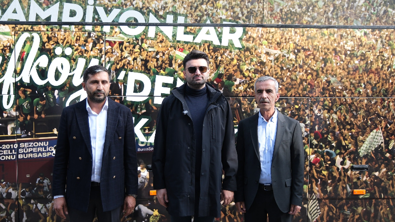 Çınaralp’ten Bursaspor altyapısına destek