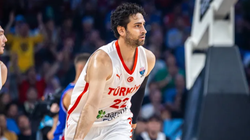 TOFAŞ, Furkan Korkmaz’ı kadrosuna kattı