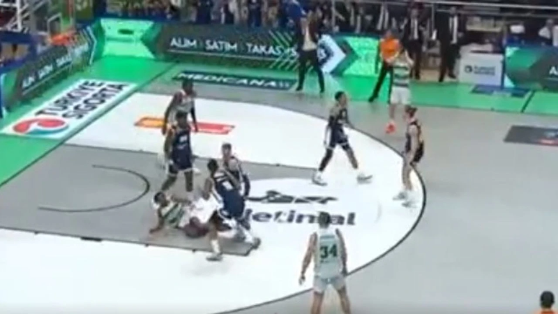 Bursaspor Basketbol: “Fair-play değil, provokasyon”