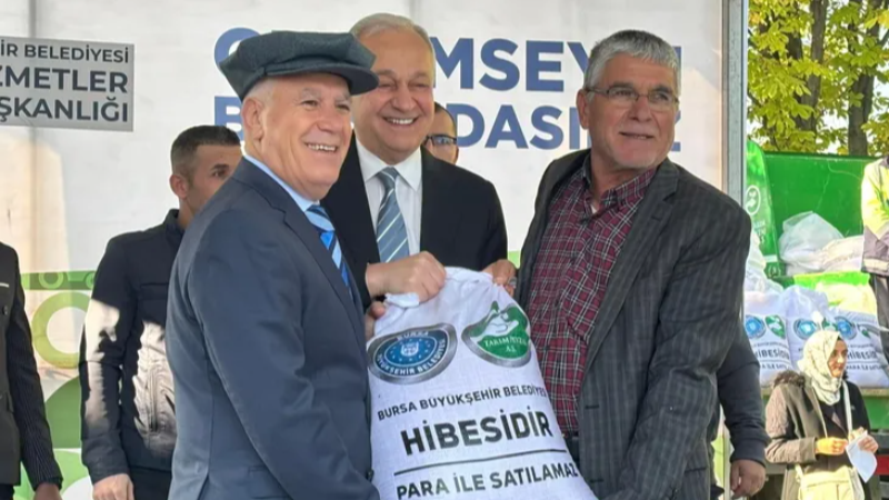 Mustafakemalpaşa'da çiftçilere büyük destek