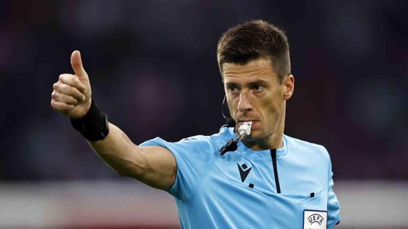 “Galatasaray – Ajax Maçının Hakemi Benoit Bastien”