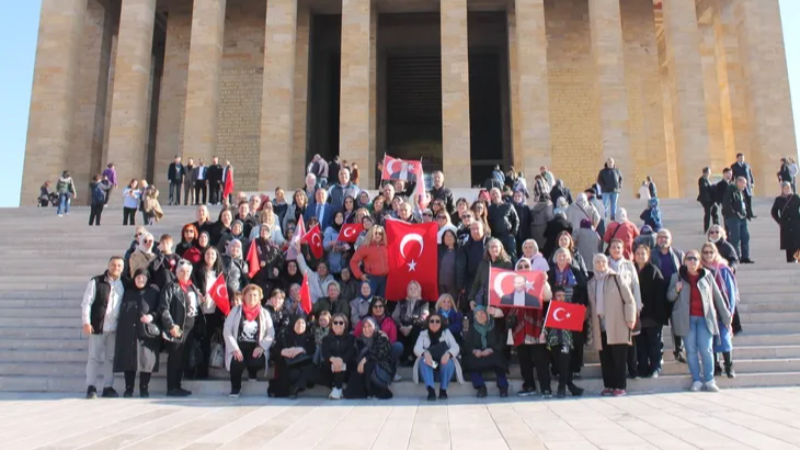 Bursalı emeklilerden tarihte yolculuk