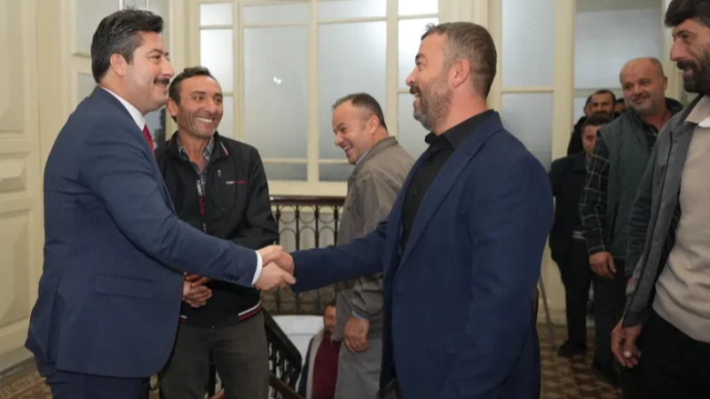 “Mahmudiye Sakinleri Başkan Özel’i Ziyaret Etti”