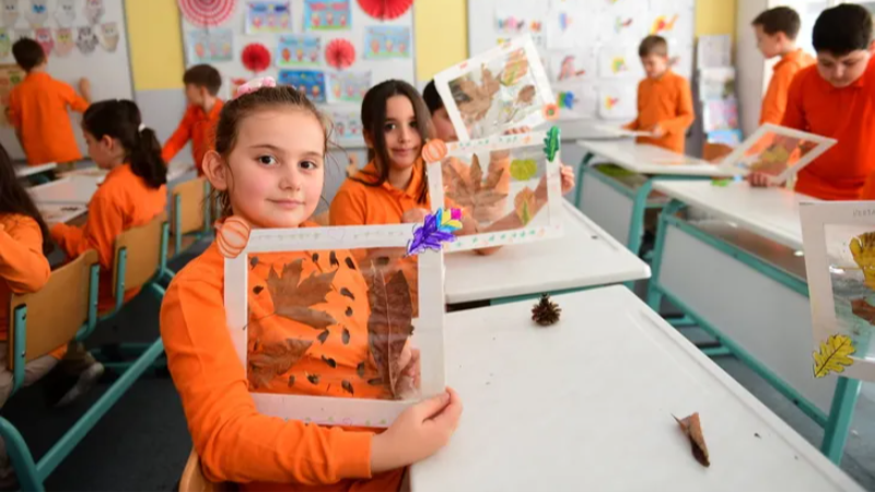 Osmangazili çocuklar sonbaharı sanata dönüştürdü