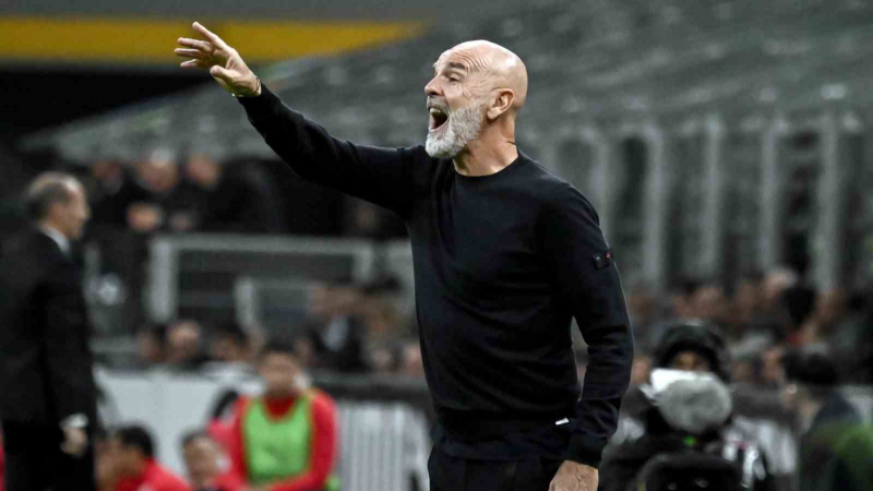 Fiorentina, Stefano Pioli ile yollarını ayırdı