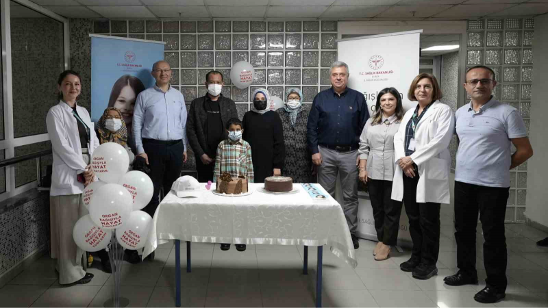 Böbrek nakli olan hastalar buluştu