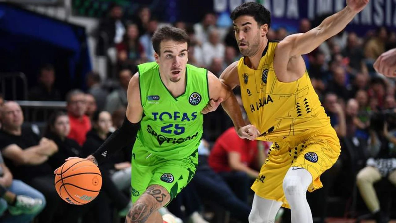 TOFAŞ, İspanya’da grup liderliği için parkede