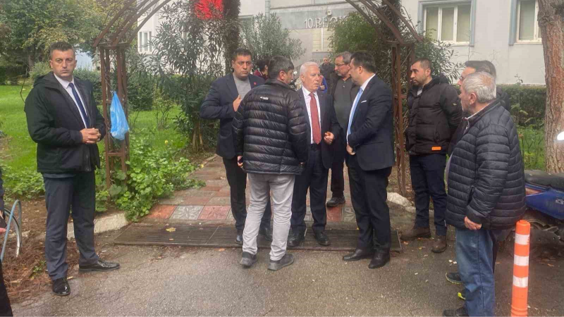 Başkan Bozbey’den şehit binbaşının ailesine taziye ziyareti