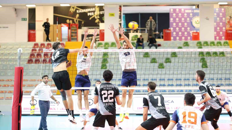 Osmangazi Belediyespor iyi mücadele ettiği karşılaşmayı 3-1 kaybetti