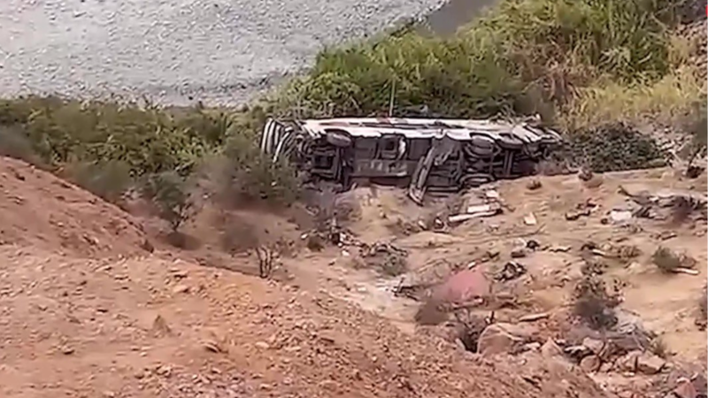 Peru’da otobüs kazası: 37 ölü, 13 yaralı