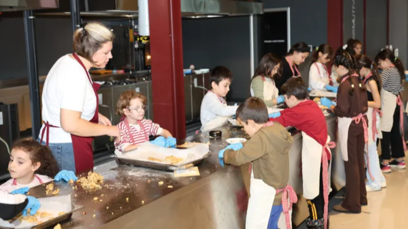 Nilüfer’de ara tatil Pancar Deposu’nda renklendi