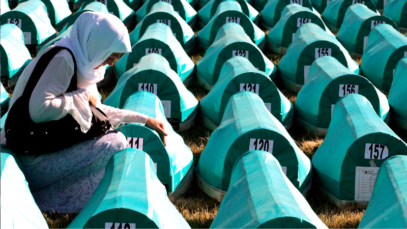 İtalya, Bosna’daki keskin nişancılar için belge istedi