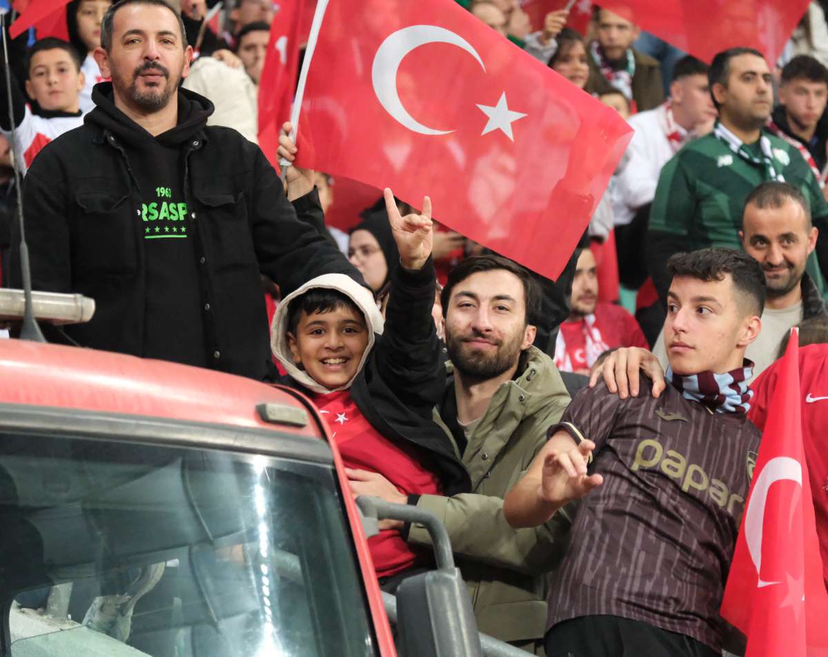 (ÖZEL) Türkiye-Bulgaristan taraftar fotoğrafları