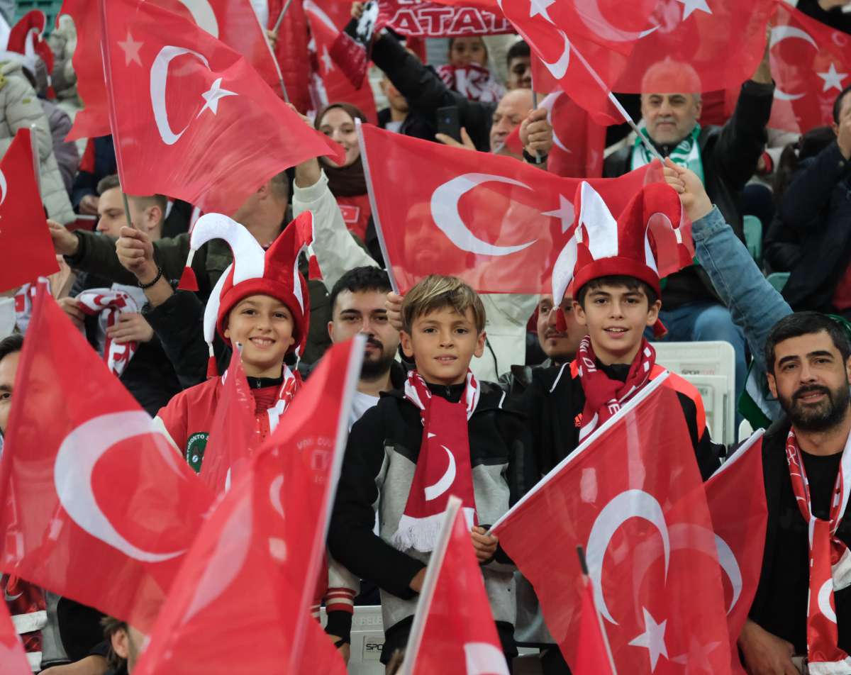 (ÖZEL) Türkiye-Bulgaristan taraftar fotoğrafları