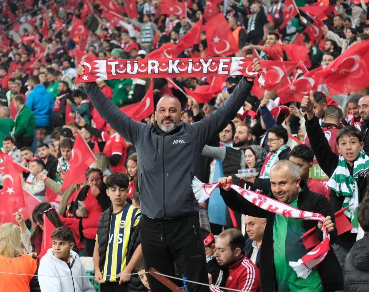 (ÖZEL) Türkiye-Bulgaristan taraftar fotoğrafları