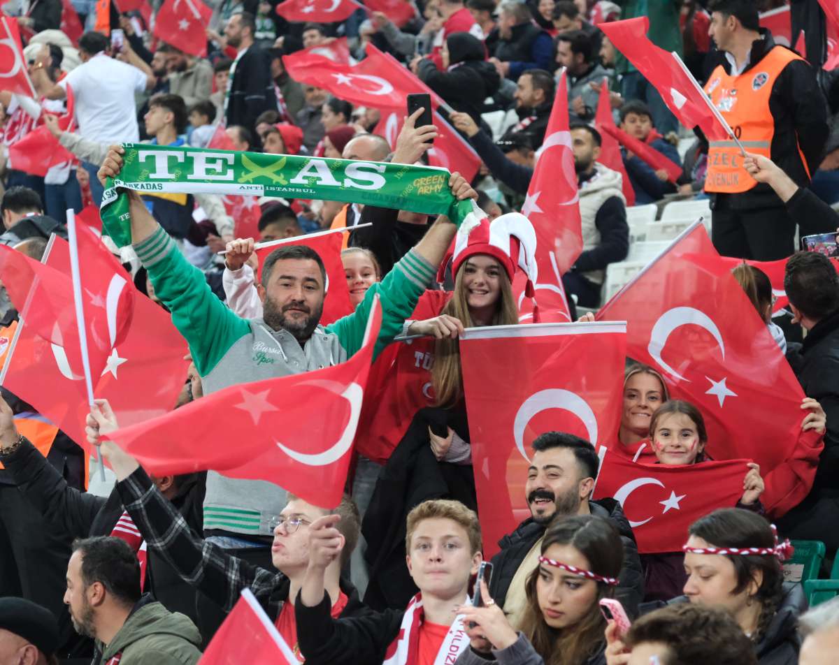 (ÖZEL) Türkiye-Bulgaristan taraftar fotoğrafları