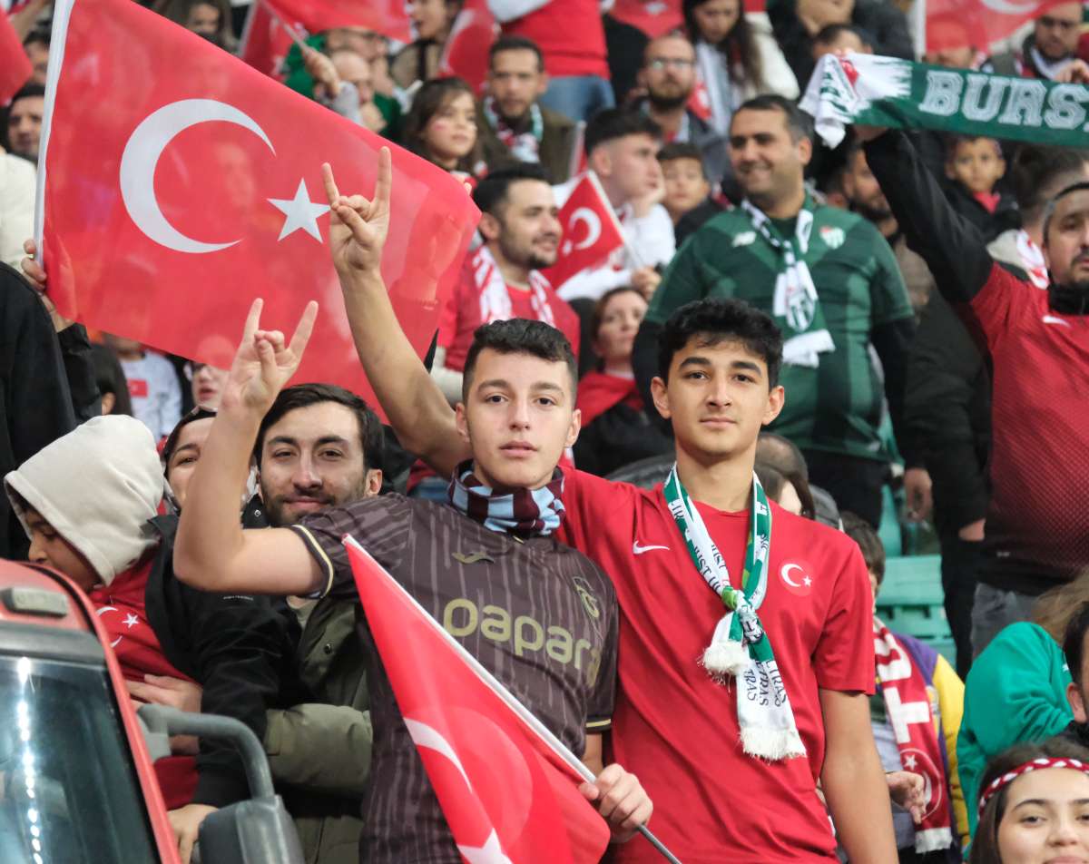 (ÖZEL) Türkiye-Bulgaristan taraftar fotoğrafları