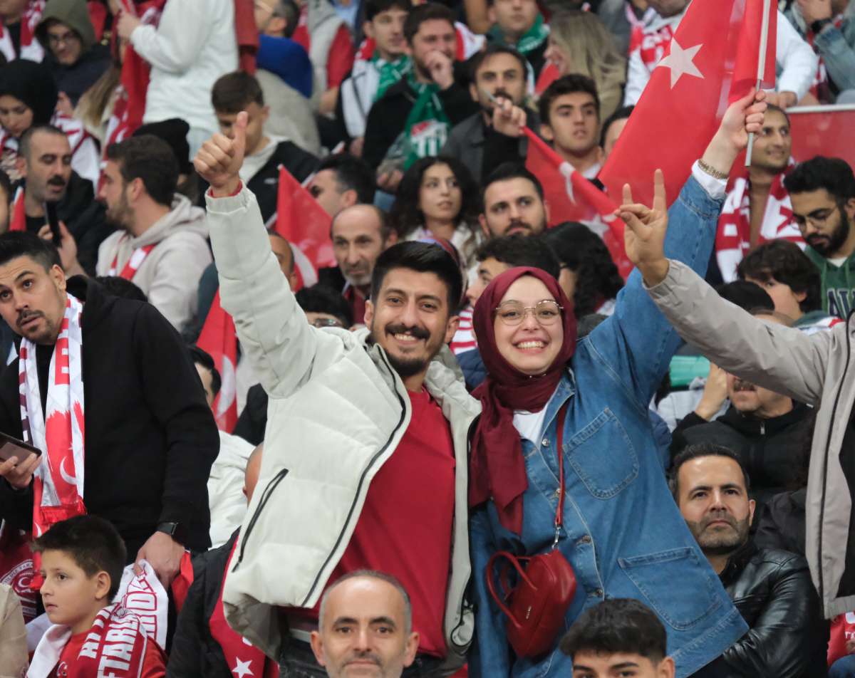 (ÖZEL) Türkiye-Bulgaristan taraftar fotoğrafları