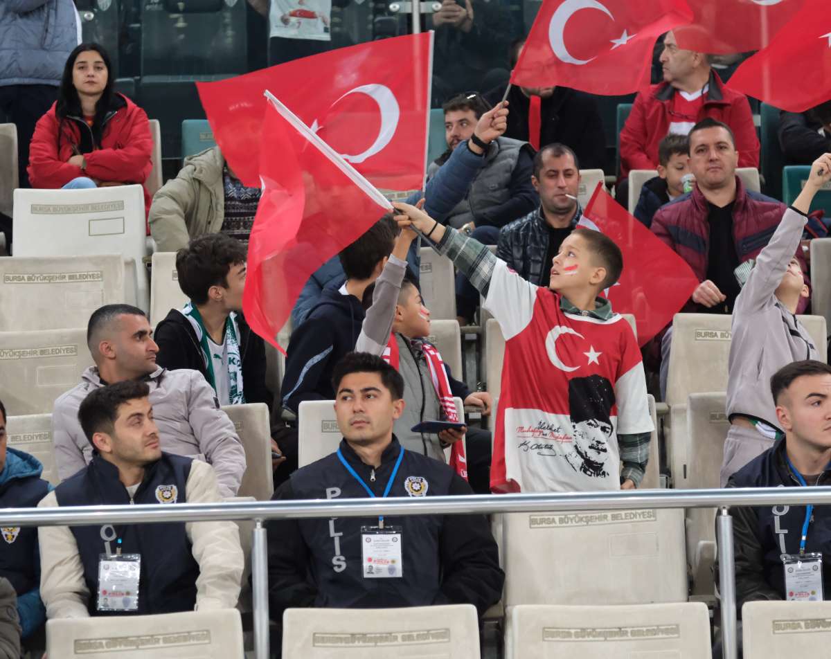 (ÖZEL) Türkiye-Bulgaristan taraftar fotoğrafları
