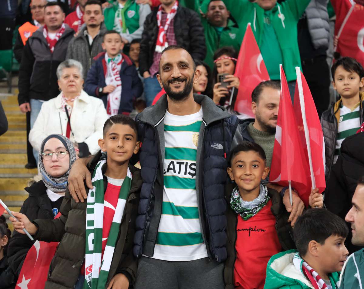 (ÖZEL) Türkiye-Bulgaristan taraftar fotoğrafları