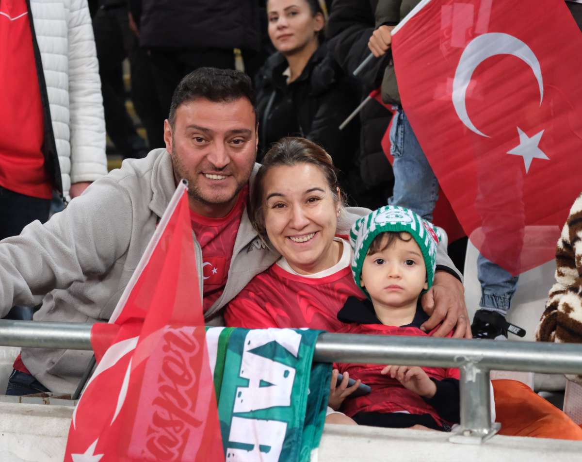 (ÖZEL) Türkiye-Bulgaristan taraftar fotoğrafları