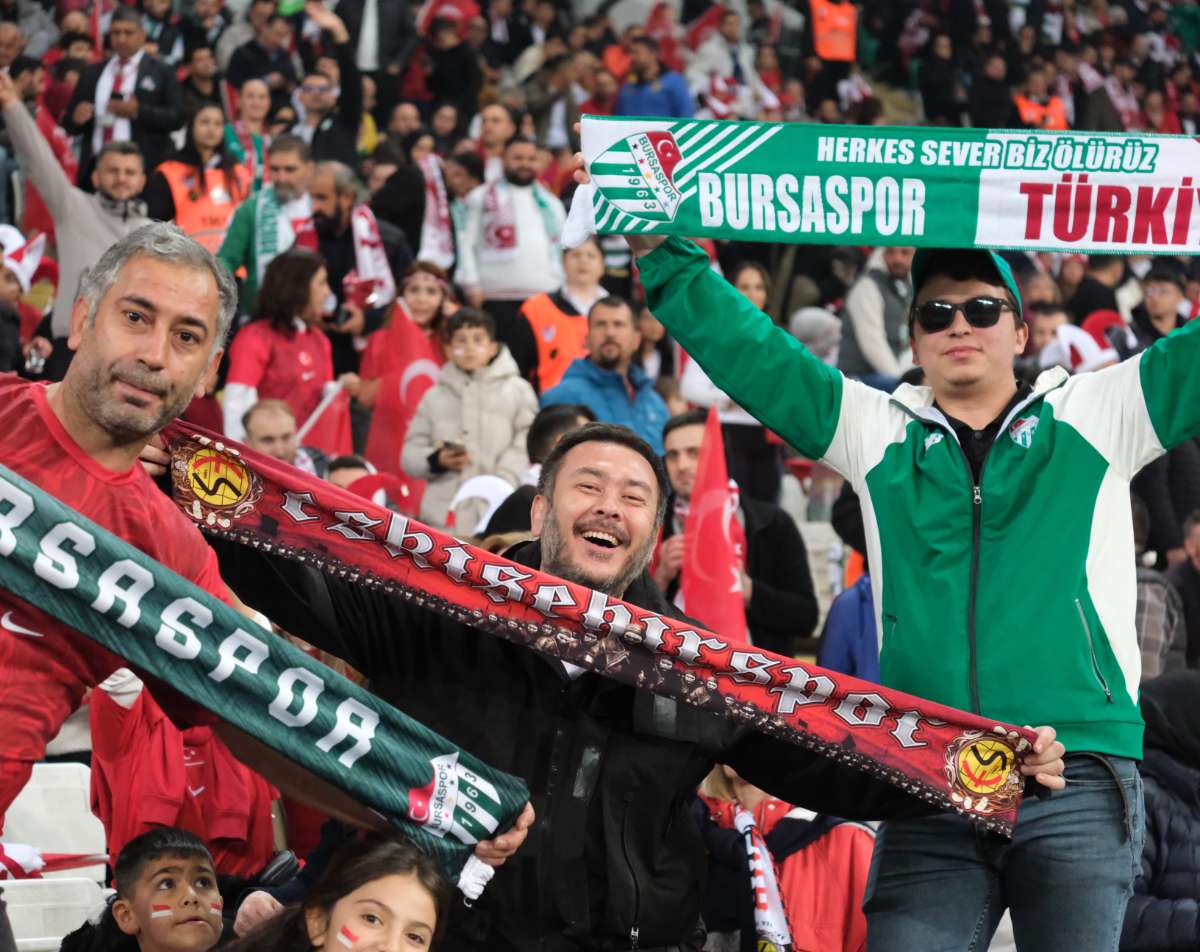 (ÖZEL) Türkiye-Bulgaristan taraftar fotoğrafları