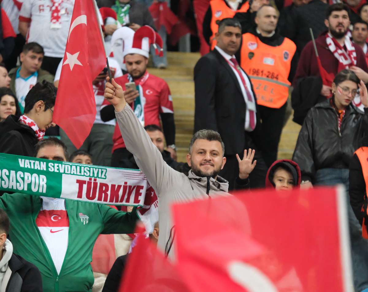 (ÖZEL) Türkiye-Bulgaristan taraftar fotoğrafları