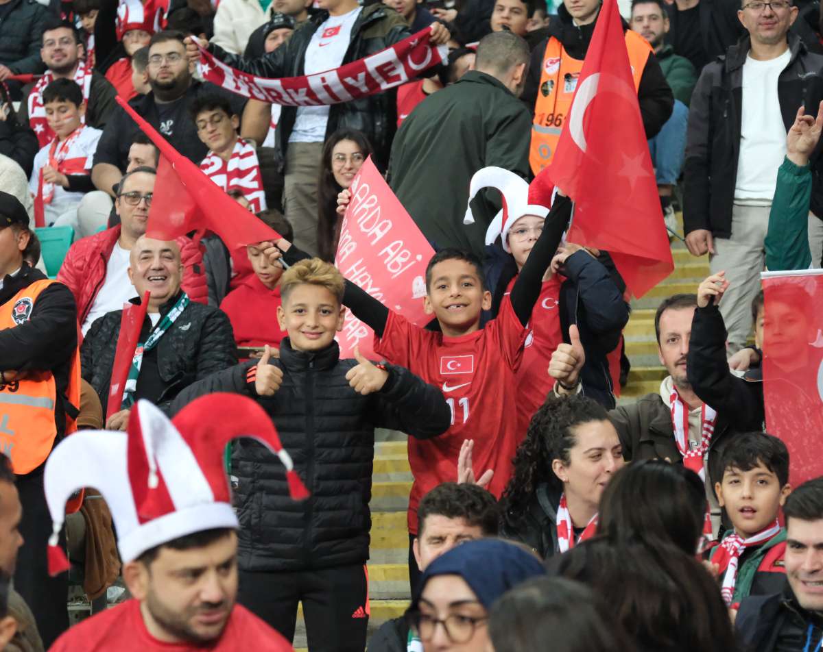 (ÖZEL) Türkiye-Bulgaristan taraftar fotoğrafları