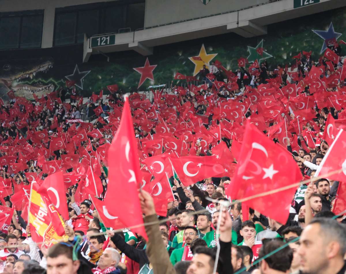 (ÖZEL) Türkiye-Bulgaristan taraftar fotoğrafları