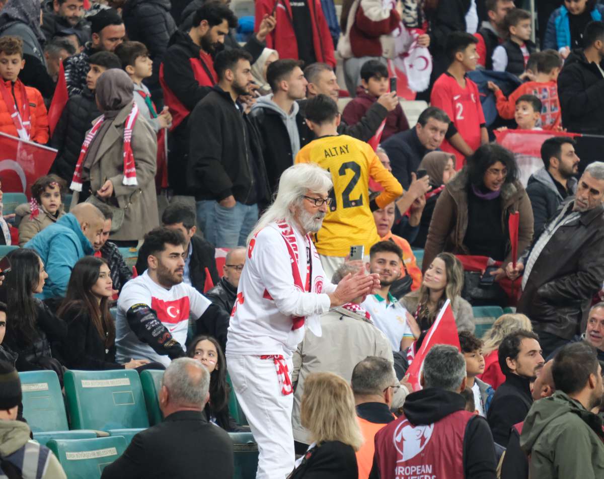 (ÖZEL) Türkiye-Bulgaristan taraftar fotoğrafları
