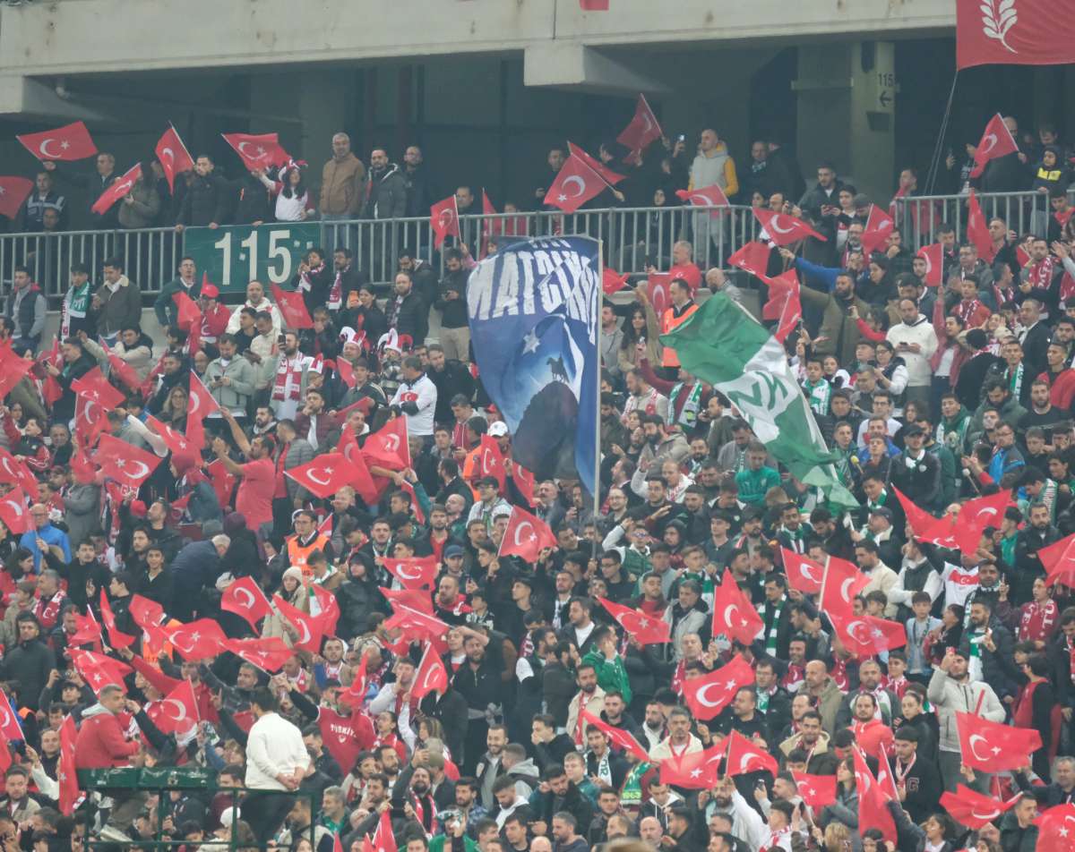 (ÖZEL) Türkiye-Bulgaristan taraftar fotoğrafları