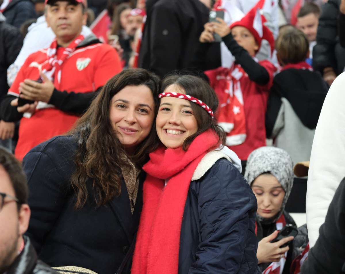 (ÖZEL) Türkiye-Bulgaristan taraftar fotoğrafları