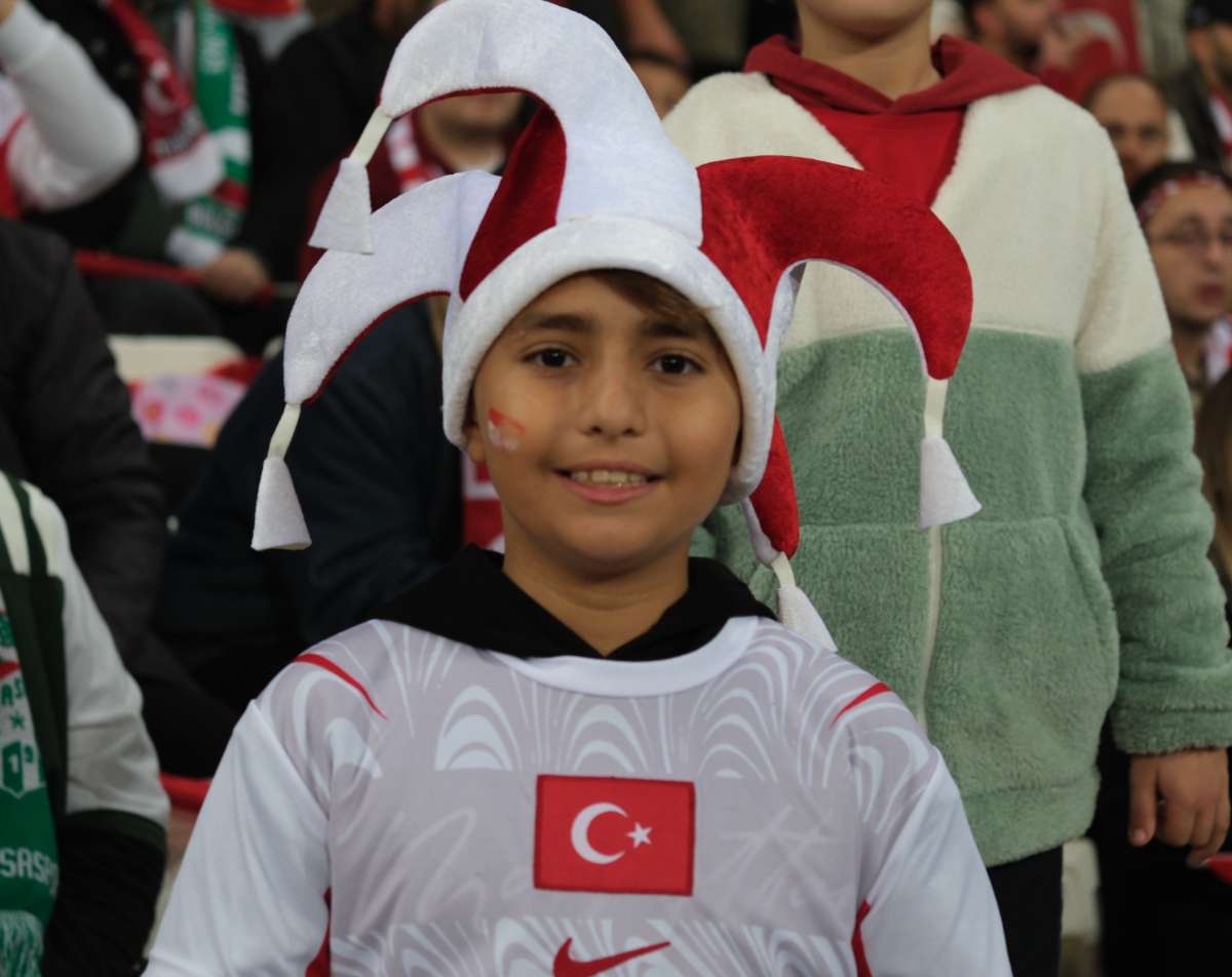 (ÖZEL) Türkiye-Bulgaristan taraftar fotoğrafları