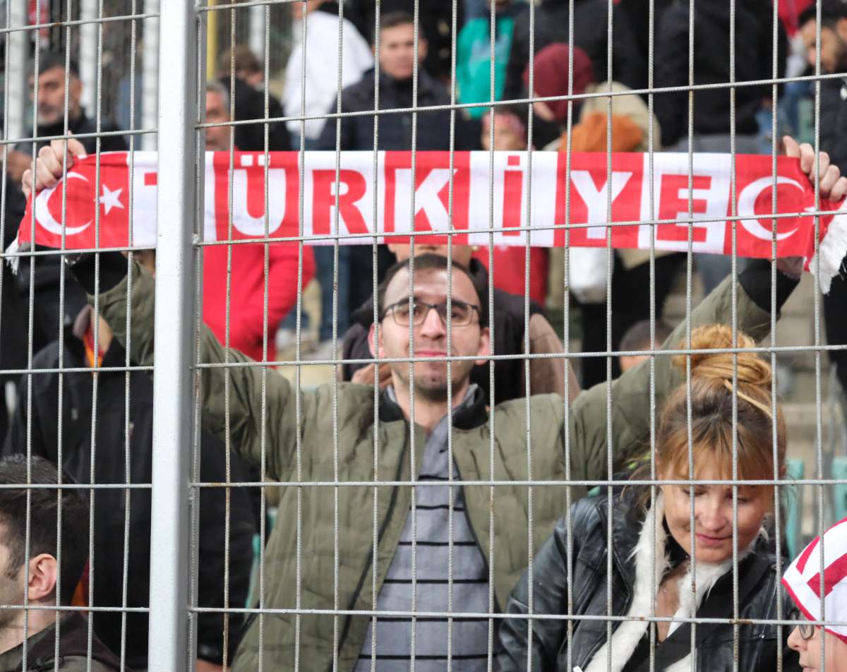 (ÖZEL) Türkiye-Bulgaristan taraftar fotoğrafları