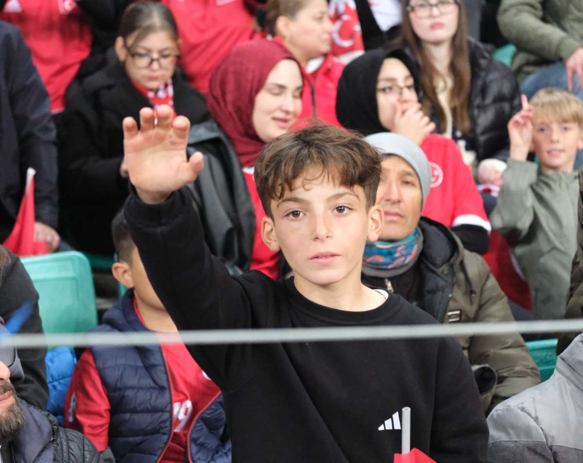 (ÖZEL) Türkiye-Bulgaristan taraftar fotoğrafları