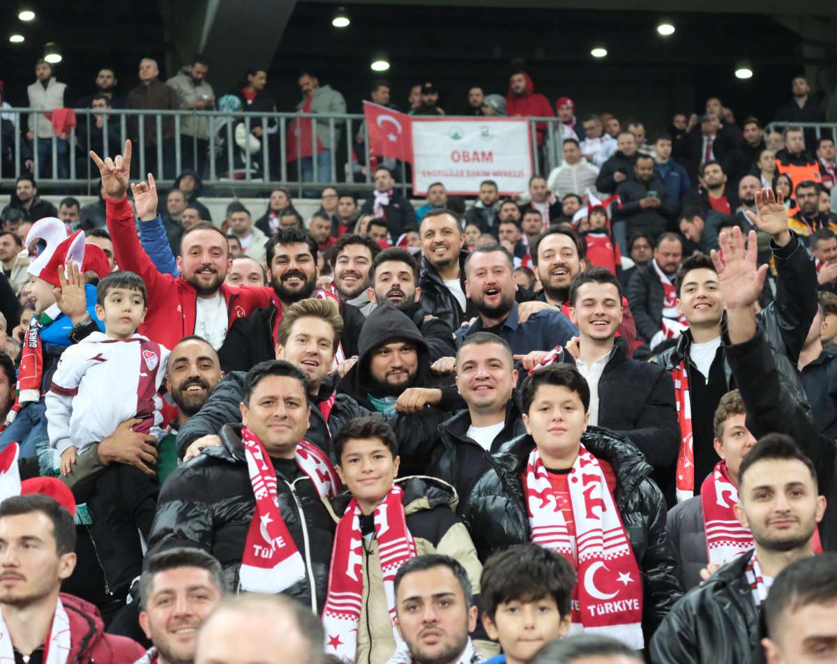 (ÖZEL) Türkiye-Bulgaristan taraftar fotoğrafları