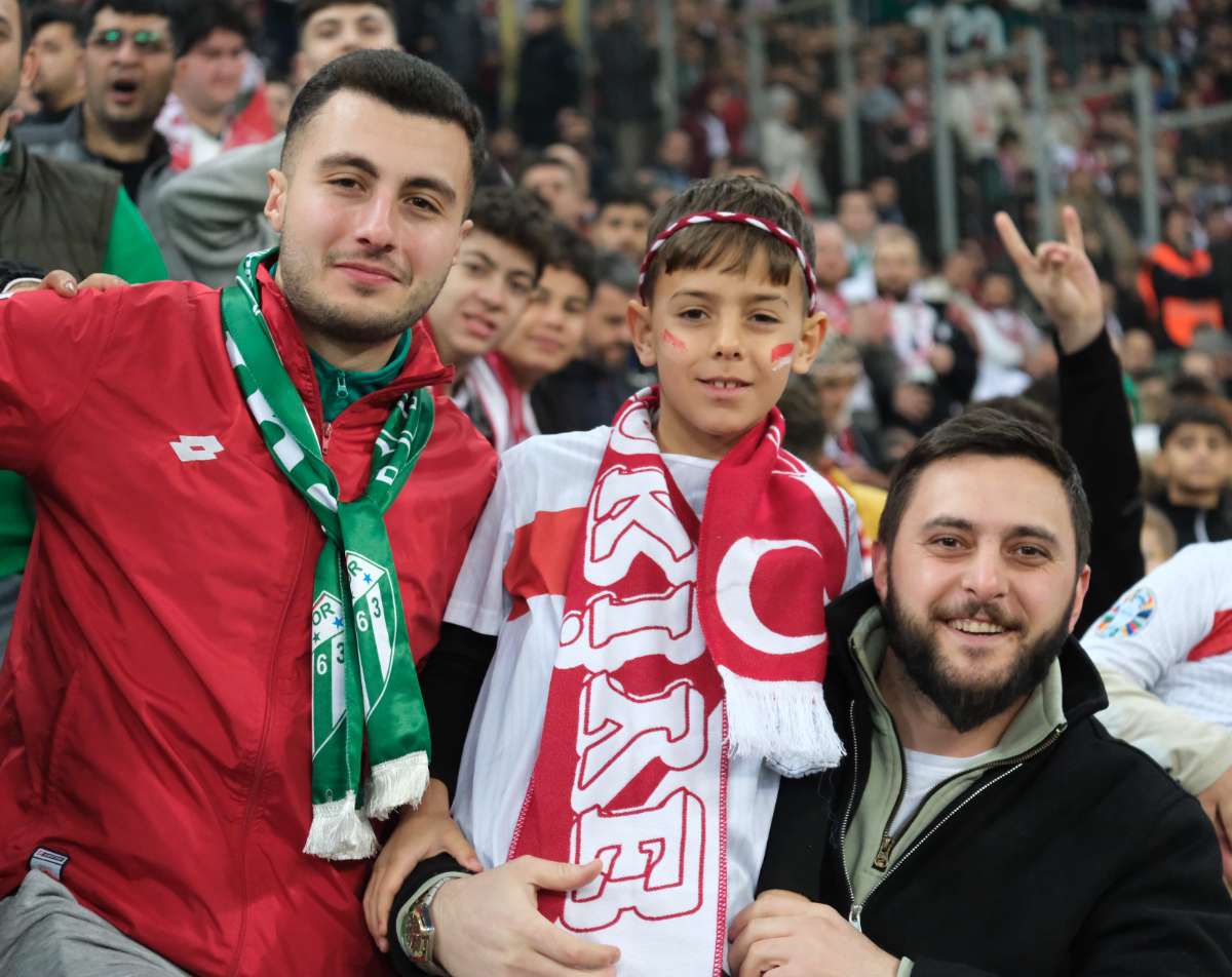 (ÖZEL) Türkiye-Bulgaristan taraftar fotoğrafları