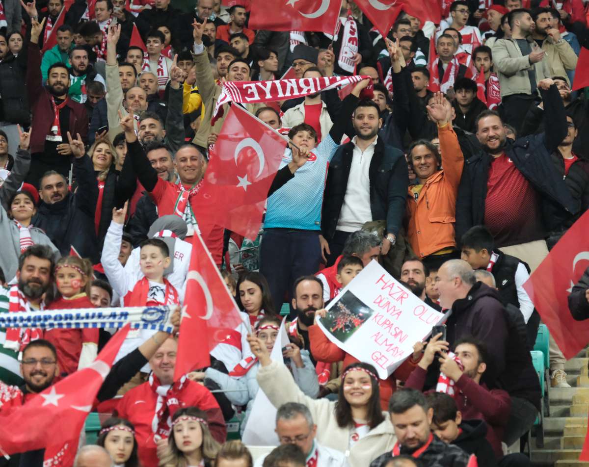 (ÖZEL) Türkiye-Bulgaristan taraftar fotoğrafları