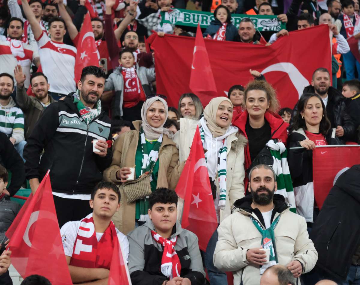 (ÖZEL) Türkiye-Bulgaristan taraftar fotoğrafları